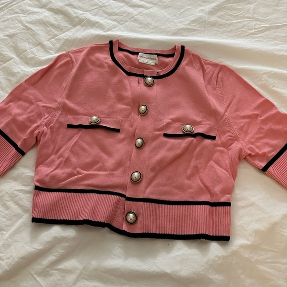 Revolve Top - Picture 7 of 16